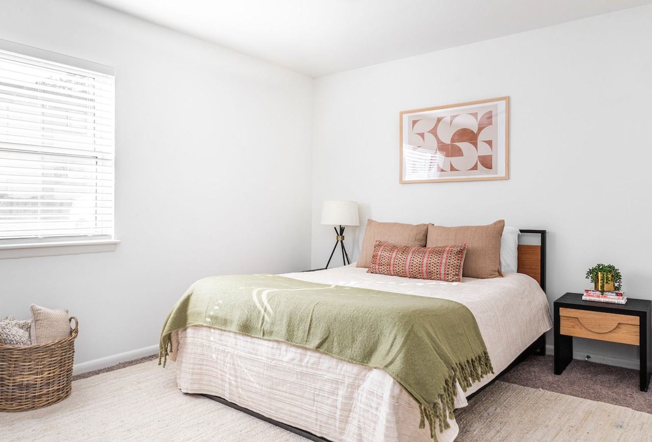 The Grant - Photo 4 of 17