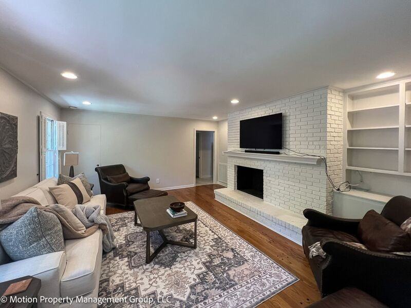 123 N Palisades Dr - Photo 3 of 16