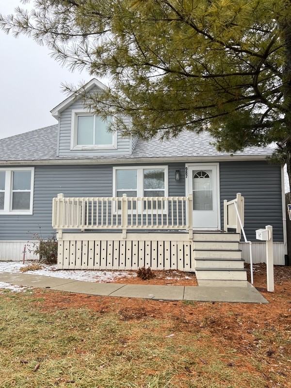 987 Montie Rd - Photo 2 of 16