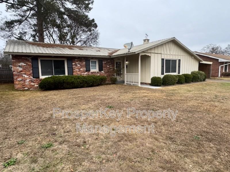 3021 Emory St - Photo 2 of 28