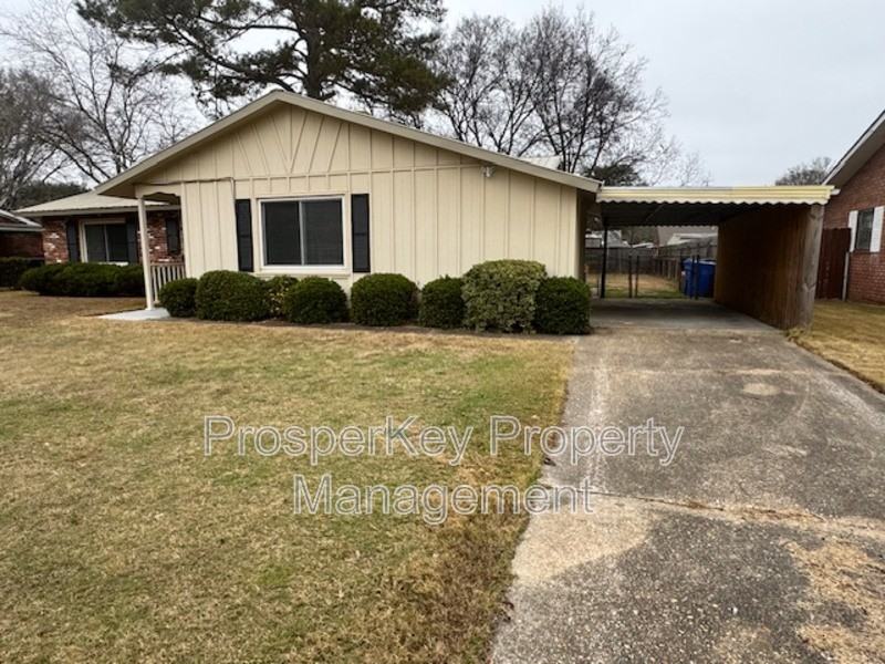 3021 Emory St - Photo 3 of 28