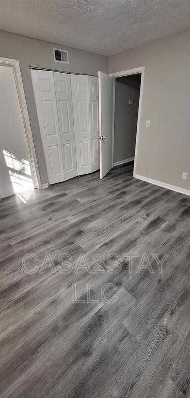 676 Knox Blvd #52 - Photo 5 of 7