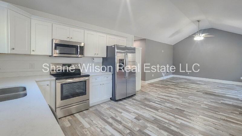 1412 Stevenson Dr - Photo 5 of 22