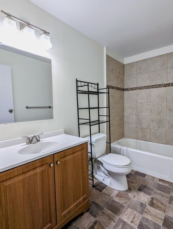 6412 Patton Ave Sw - Photo 7 of 16