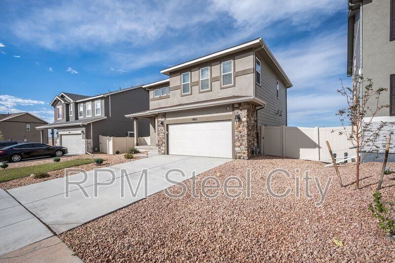 1905 Manassa St - Photo 3 of 33