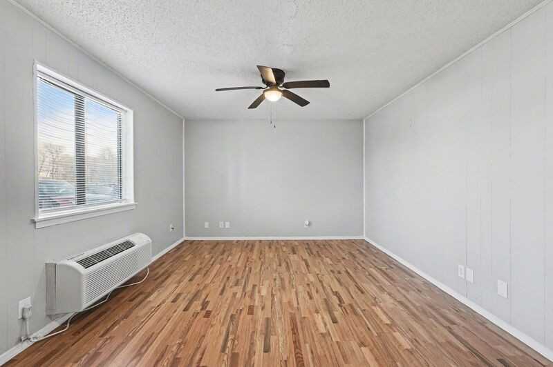 1037 S Happy Hollow Rd #6 - Photo 7 of 32