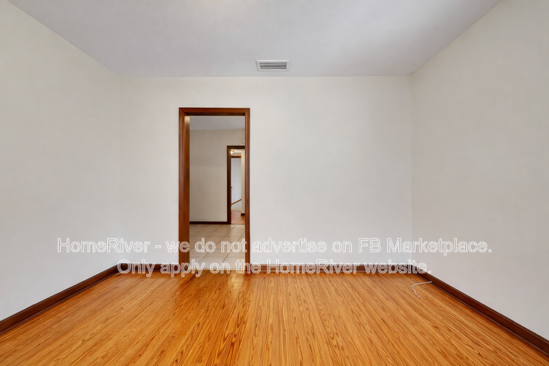 1688 Fair St #3 - Photo 4 of 15