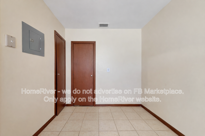 1688 Fair St #3 - Photo 5 of 15