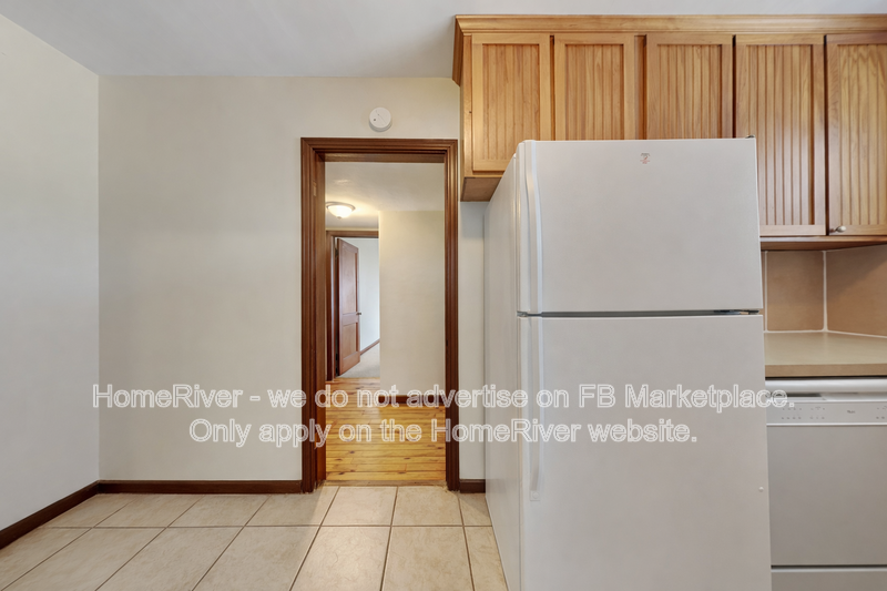 1688 Fair St #3 - Photo 7 of 15