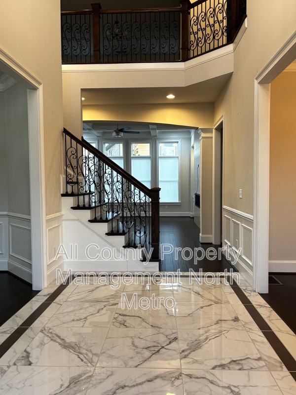 6360 Read Rd - Photo 2 of 27