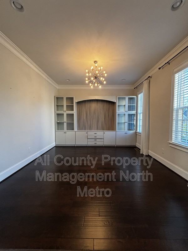 6360 Read Rd - Photo 3 of 27