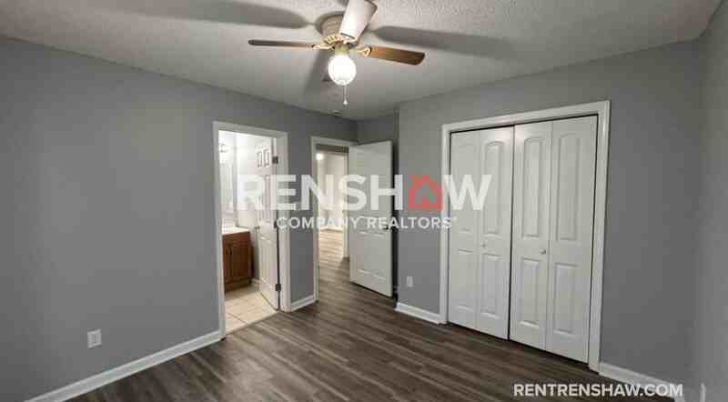 4669 Raleigh Lagrange Rd - Photo 3 of 17