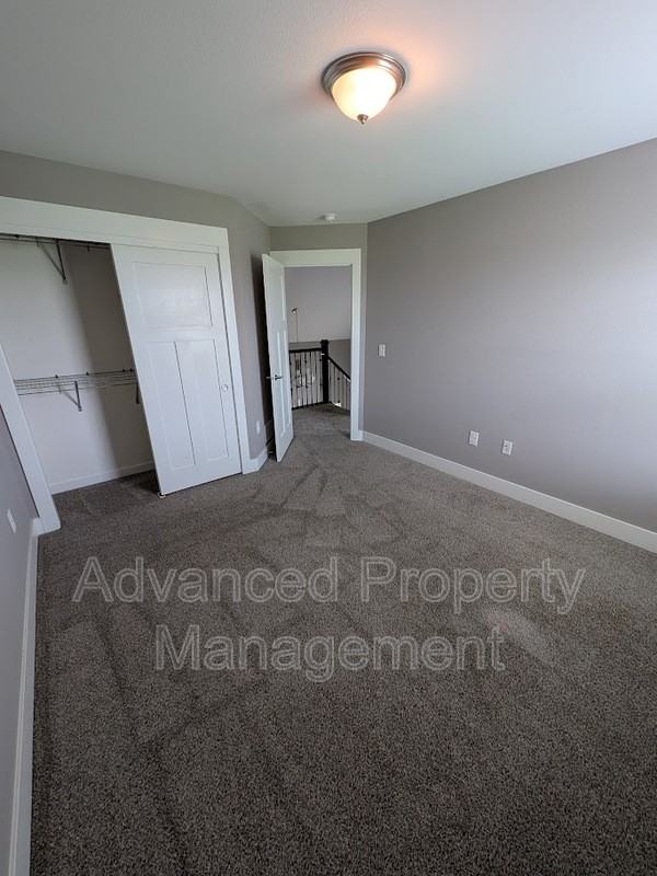 1520 Foxwood Pass - Photo 3 of 23