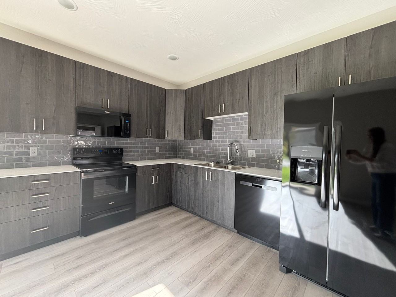 Wilsons Ridge - Photo 3 of 8