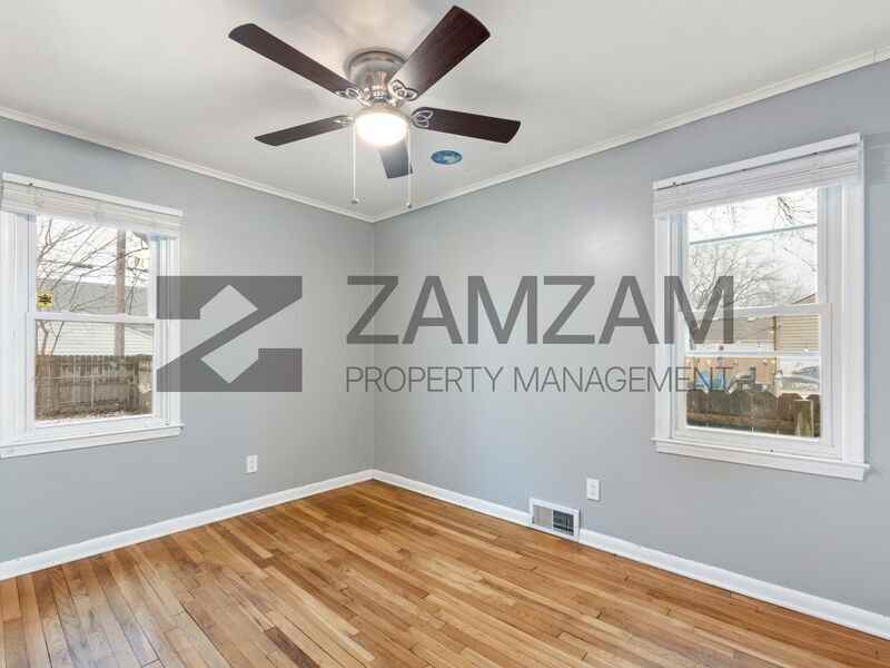 8085 Stephens - Photo 7 of 11