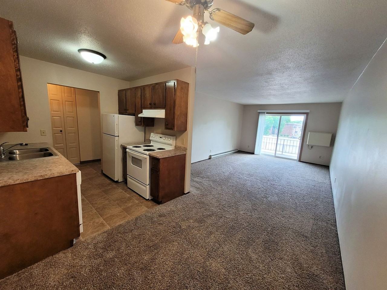 Regency Apartments - Photo 2 of 20