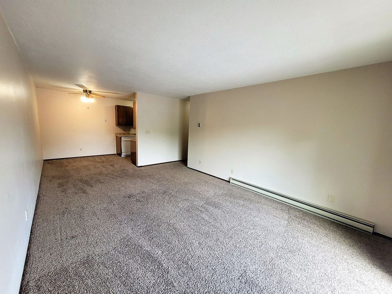 Regency Apartments - Photo 3 of 20