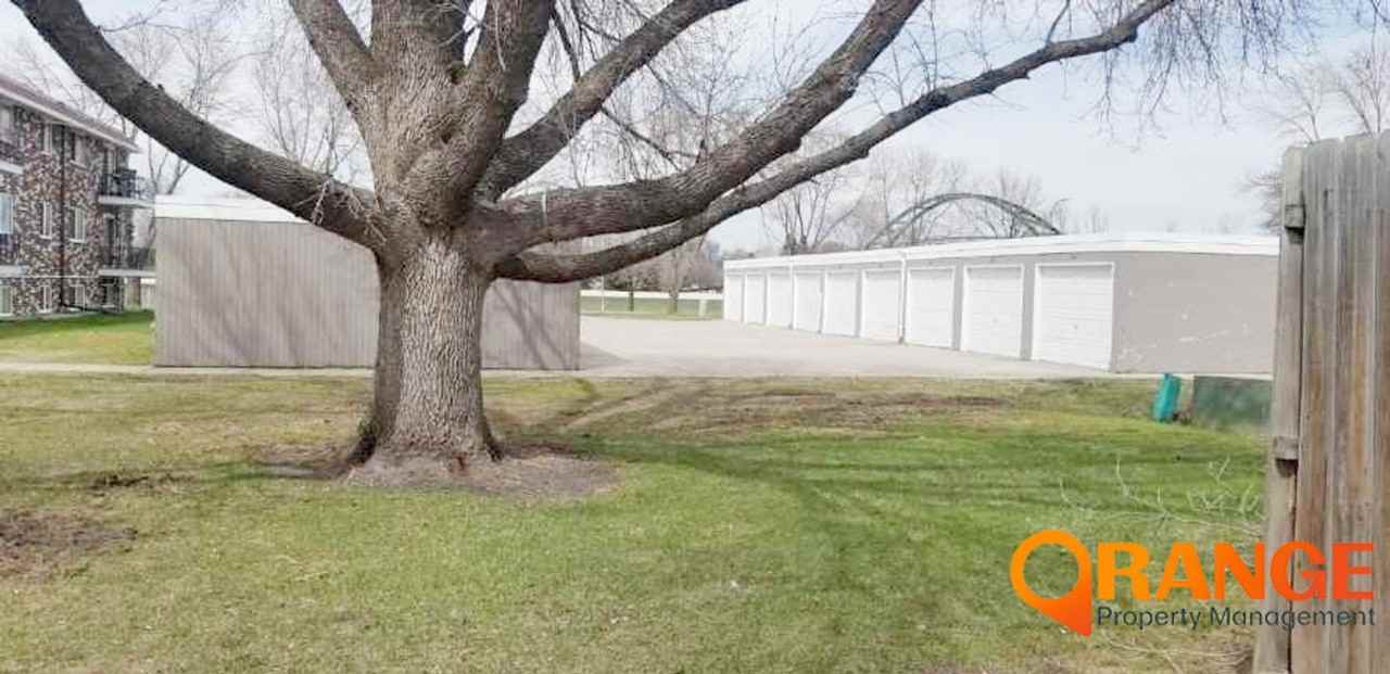 Regency Apartments - Photo 7 of 20