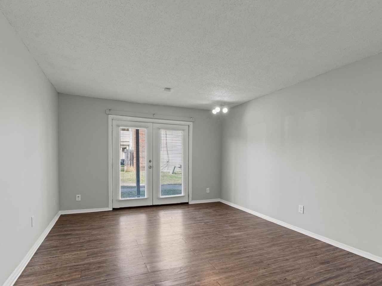 A2(RCH-8)  Redstone Ridge 4205 - Photo 2 of 11