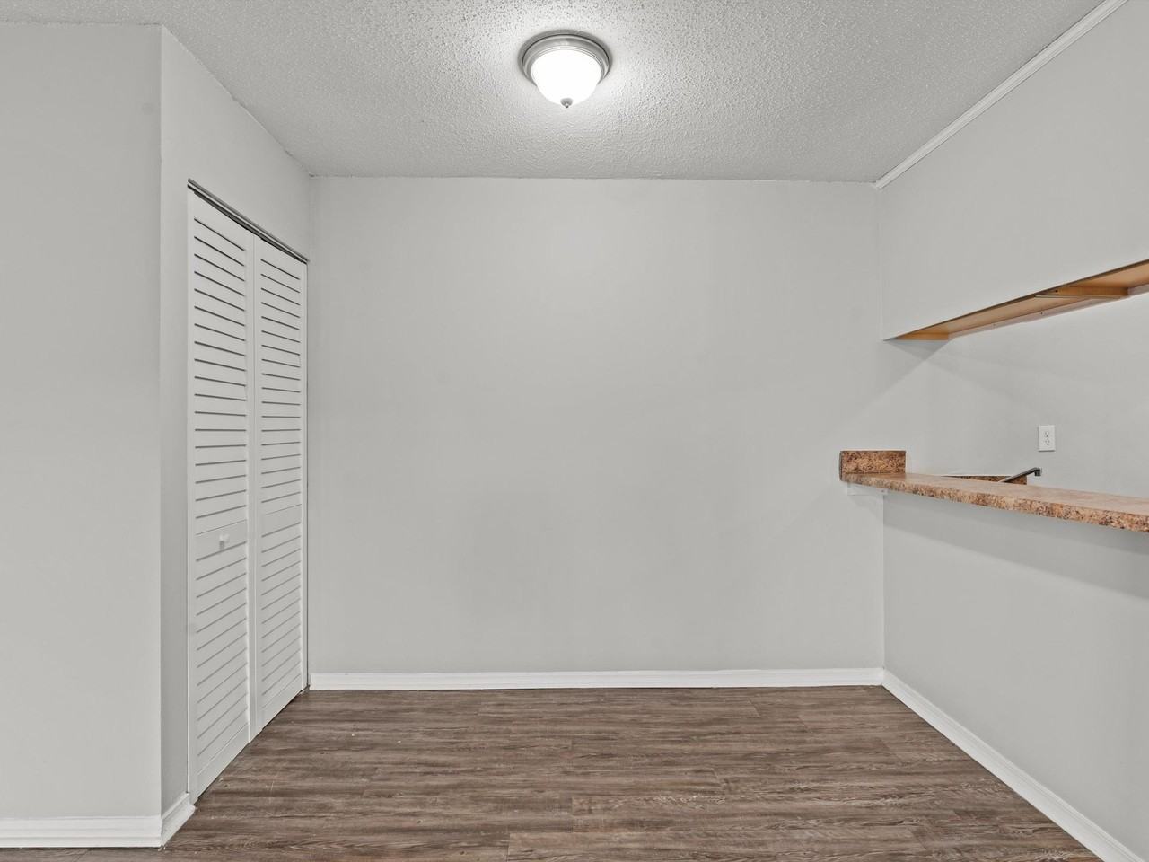 A2(RCH-8)  Redstone Ridge 4205 - Photo 7 of 11