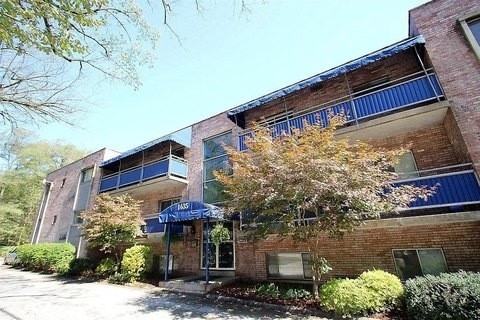 LAUREL GARDENS -- 189 - Photo 5 of 6