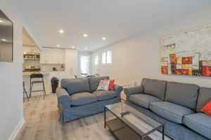 featured image of 13 Lyall St