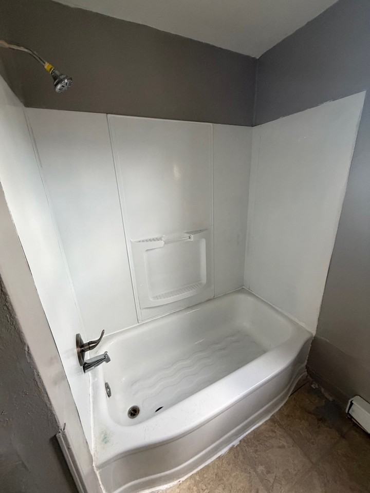 7 Tompkins Street - Photo 5 of 9