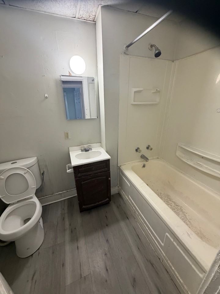 272 Main Street - Photo 3 of 7