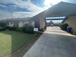 featured image of 653 W Henderson Ave