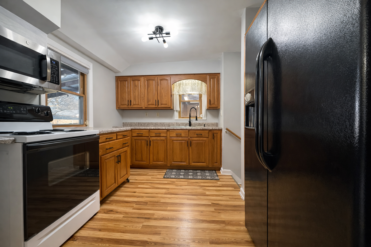 3305 Cawein Way - Photo 5 of 13