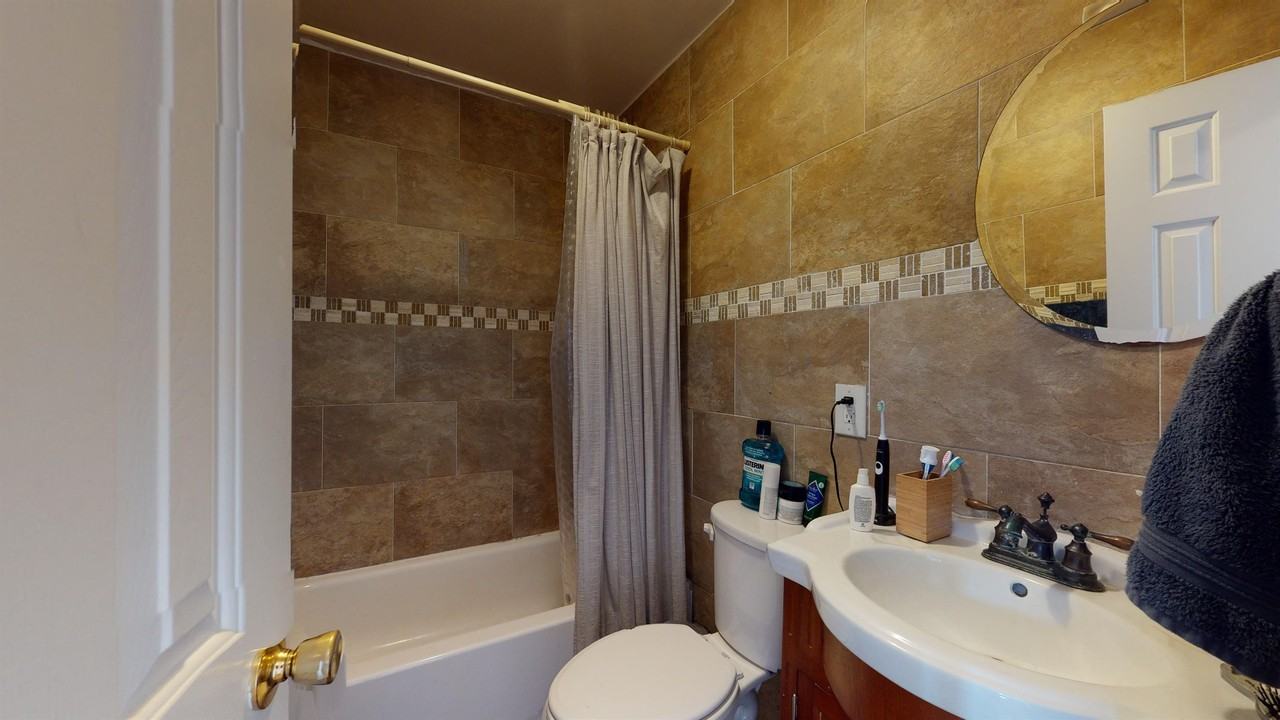 107 Putnam Avenue - Photo 6 of 10