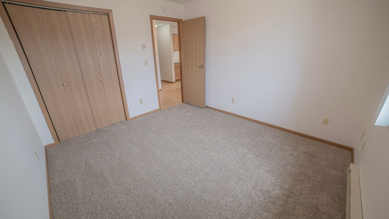 Citi Park Apartments - Photo 5 of 35