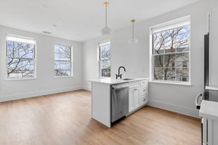 180 George M Cohan Boulevard - Photo 1 of 1