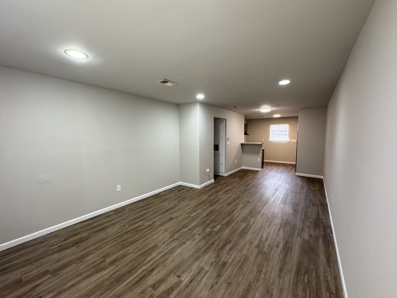 916 14th Street Southwest - Photo 2 of 6