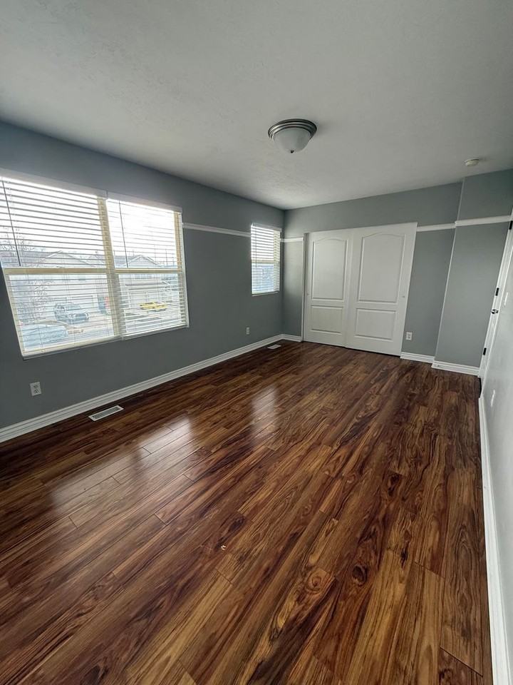 1264 W Archmore Dr - Photo 4 of 36