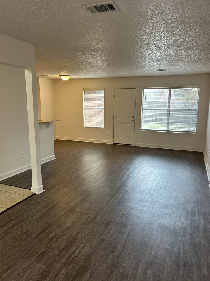67 Voda Ct - Photo 3 of 23
