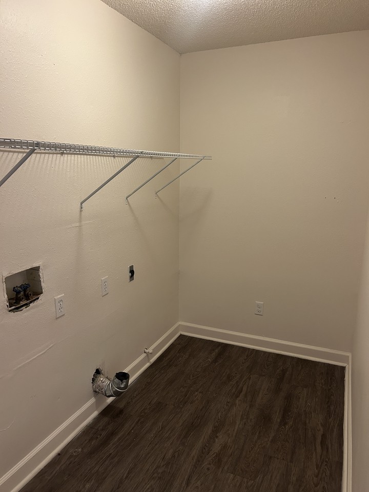 67 Voda Ct - Photo 6 of 23