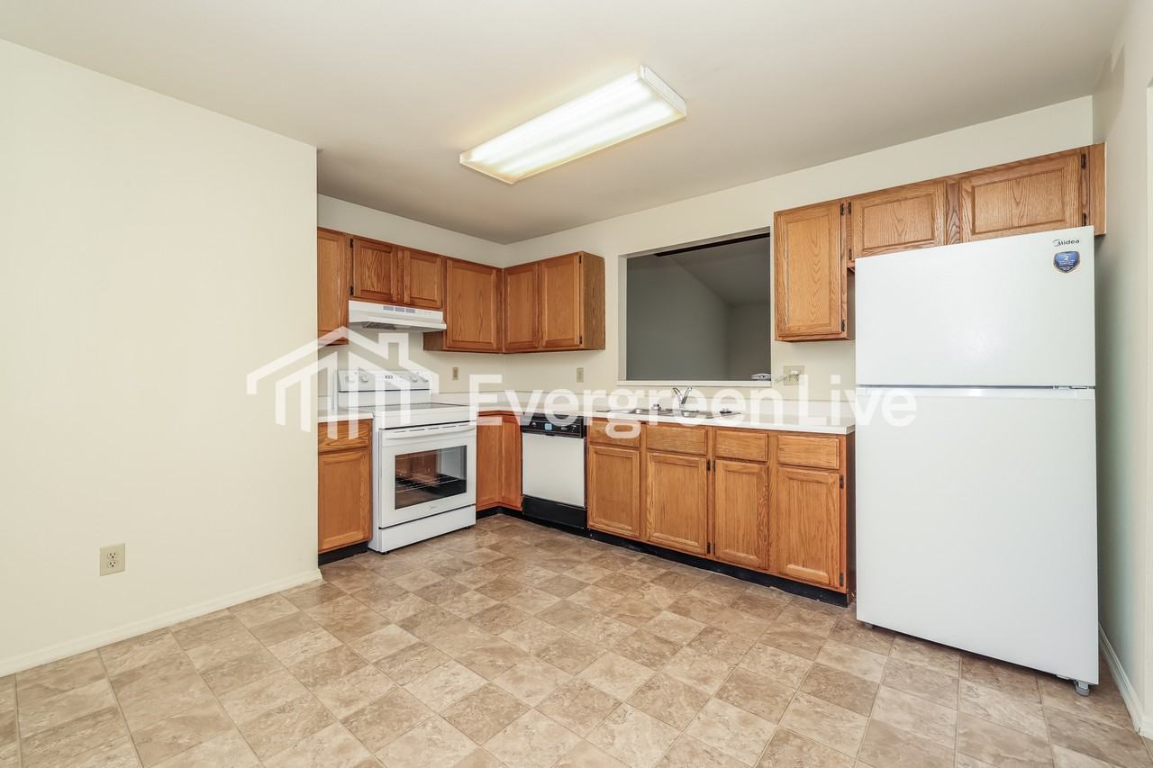 6850 Deer Bluff Dr - Photo 6 of 15