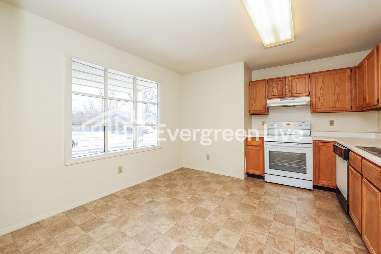 6850 Deer Bluff Dr - Photo 7 of 15