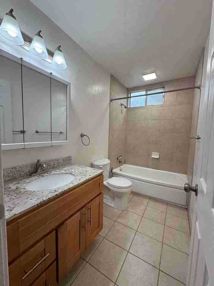 770 El Camino Ave #2 - Photo 7 of 18