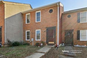 featured image of 8078 Woodlake Dr