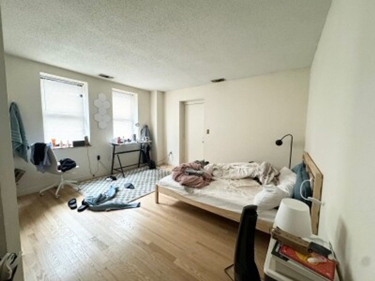 73 Gainsborough St - Photo 5 of 9