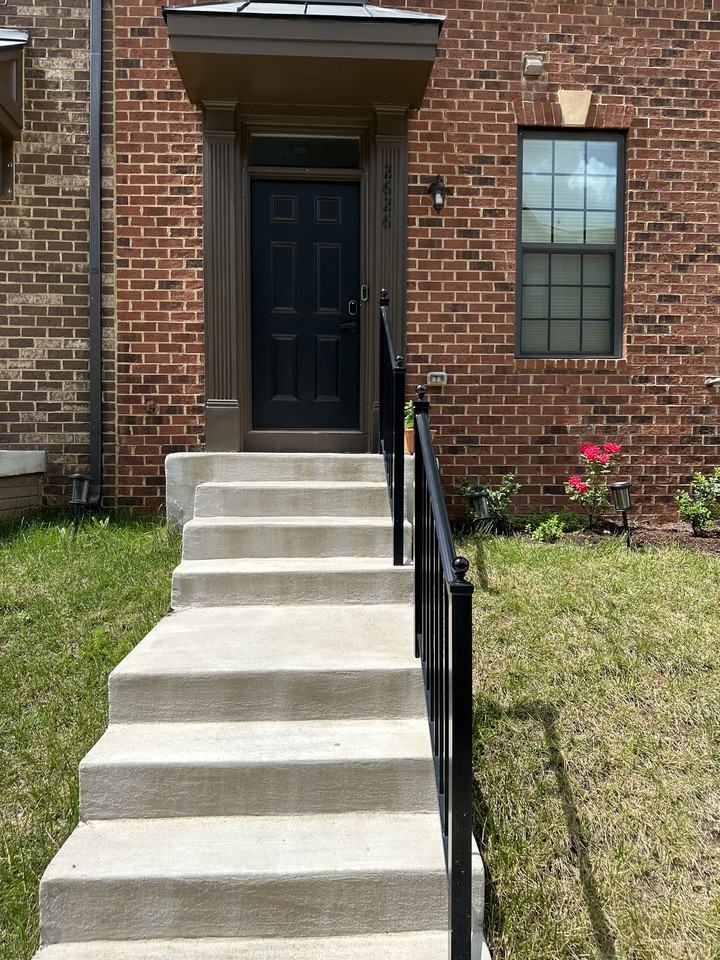 2626 Velocity Rd #2626 - Photo 2 of 13