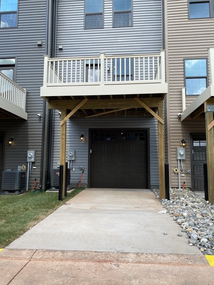 2626 Velocity Rd #2626 - Photo 3 of 13