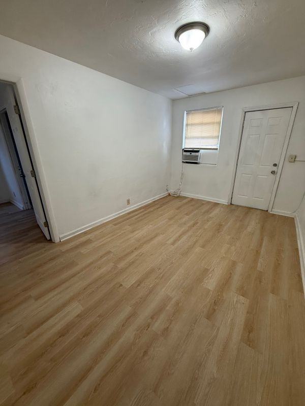 1955 Lincoln St ##3 - Photo 3 of 7