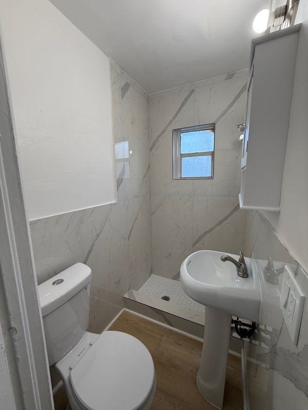 1955 Lincoln St ##3 - Photo 6 of 7