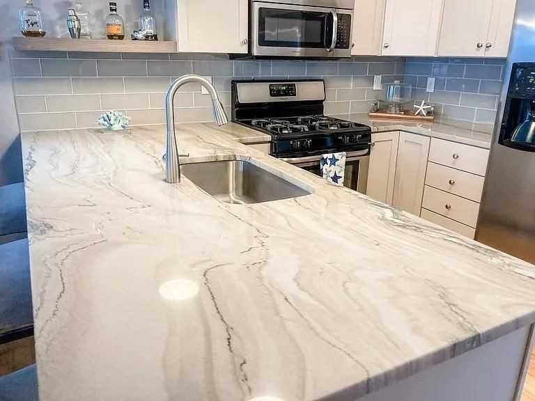 12 Park Ave ##13 - Photo 3 of 13