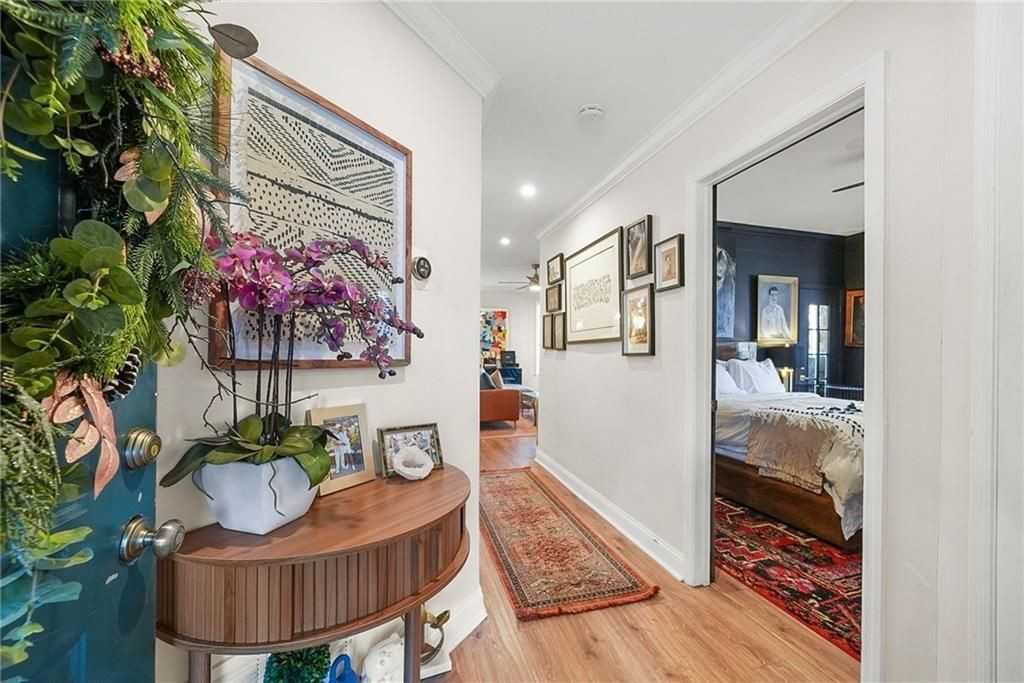 815 Mcgill Park Ave Ne - Photo 2 of 30