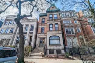 1722 N Mohawk St - Photo 1 of 1