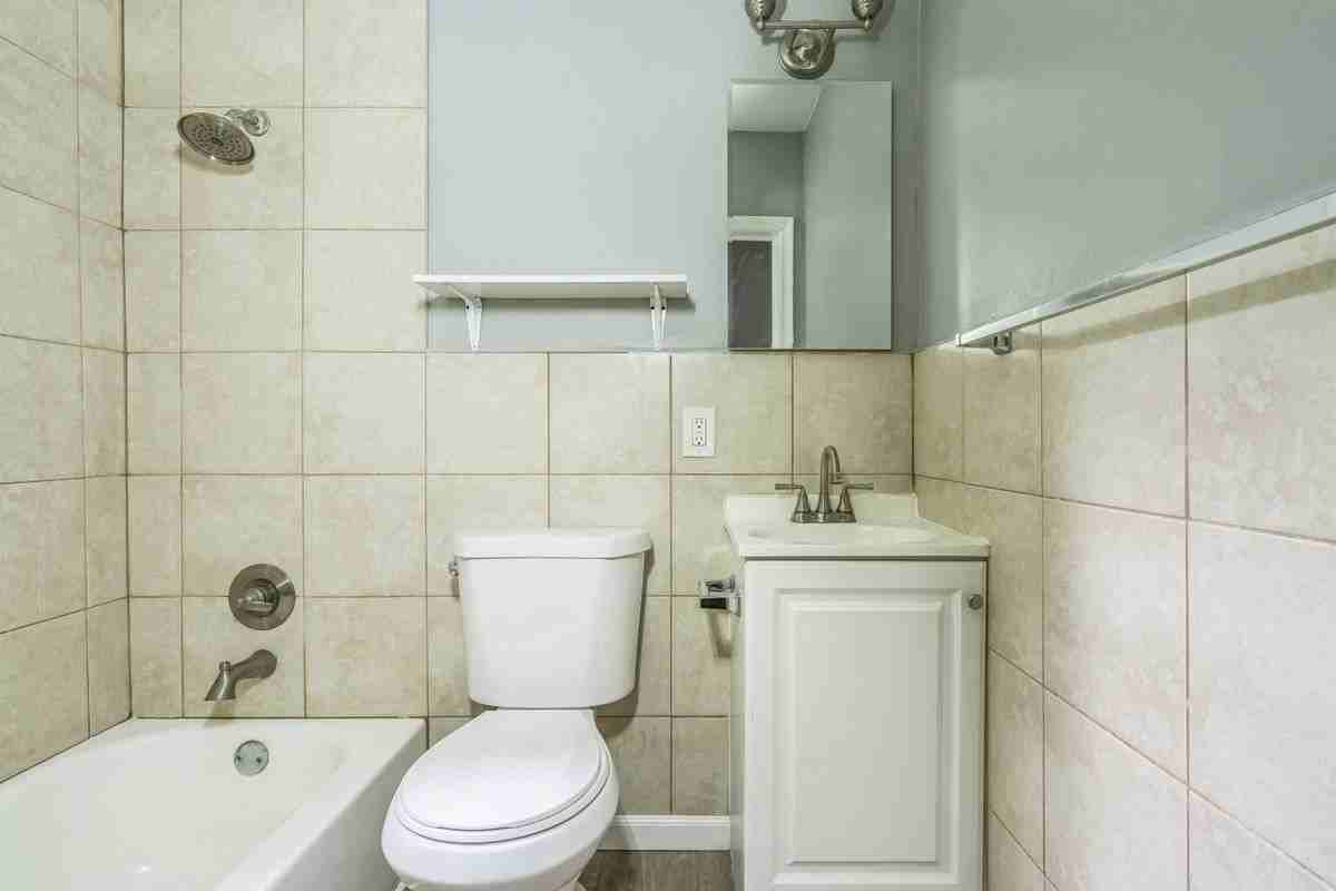 1122 Gleneagle Rd ##1 - Photo 3 of 14